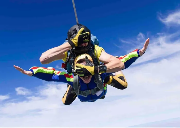 Tiny Historic Quarter By Promenade Pier בית נופש