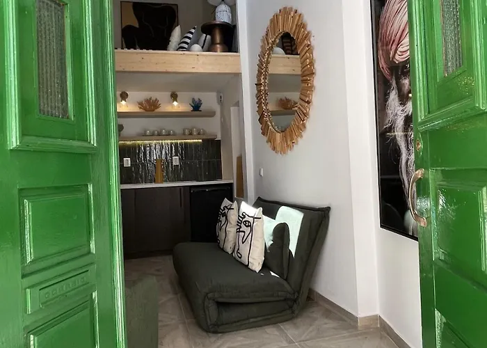 Tiny Historic Quarter By Promenade Pier Semesterbostad