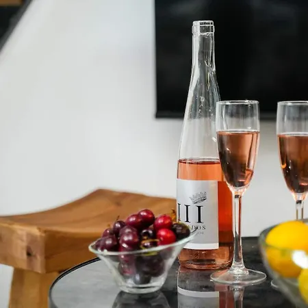 Tiny Historic Quarter By Promenade Pier Portimao